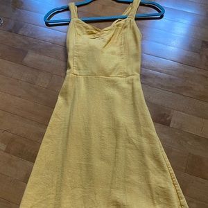 Hollister dress. Yellow. XS.